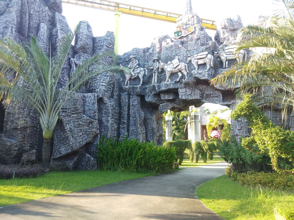 Siam Amazing Park City BKK