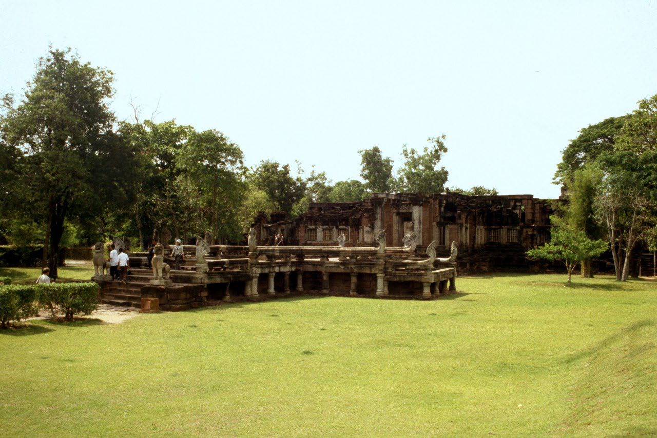 Prasat muang & phanom rung historical park