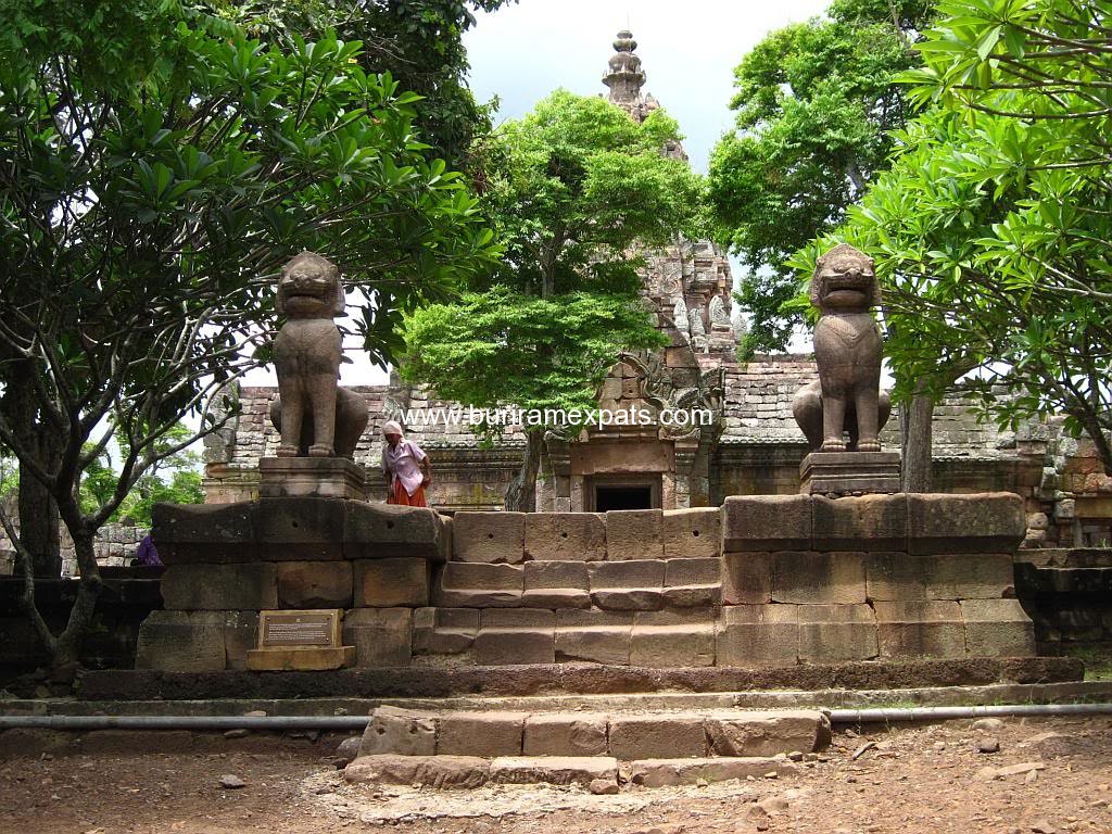 Prasat muang & phanom rung historical park