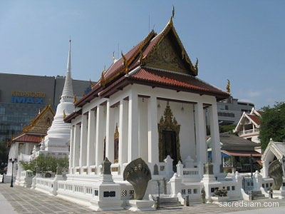 wat phatum wanaram