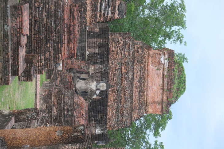 Si Satchanalai Historical park
