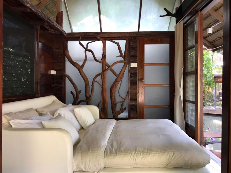 Shade of Green Resort