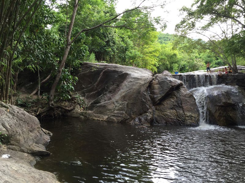 Suanphueng water fall