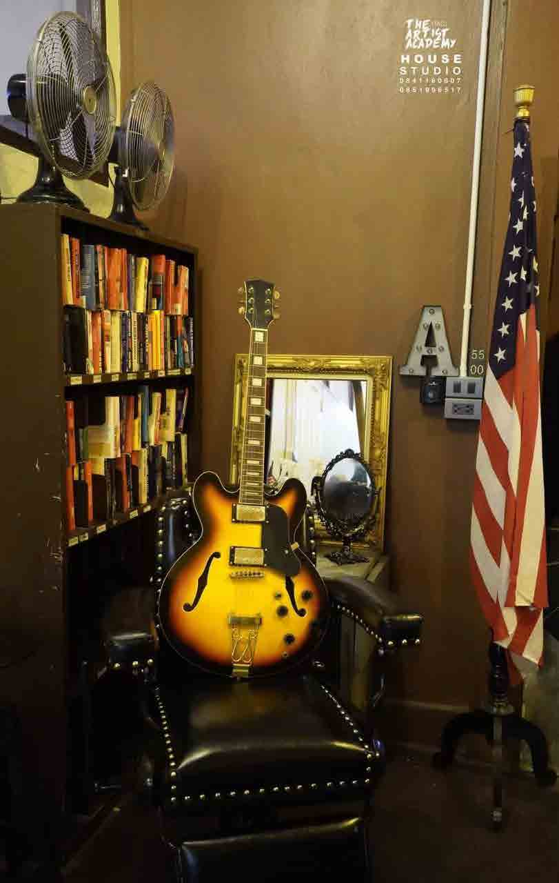 The Artist Academy Studio Bangkok