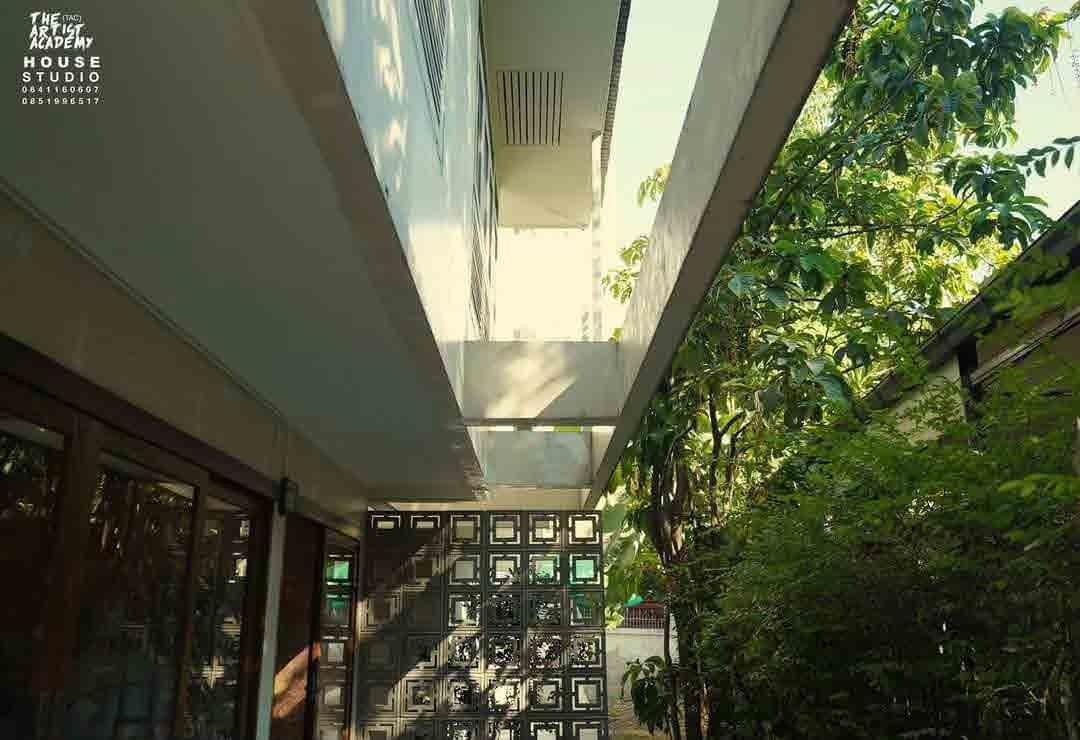 The Artist Academy Studio Bangkok
