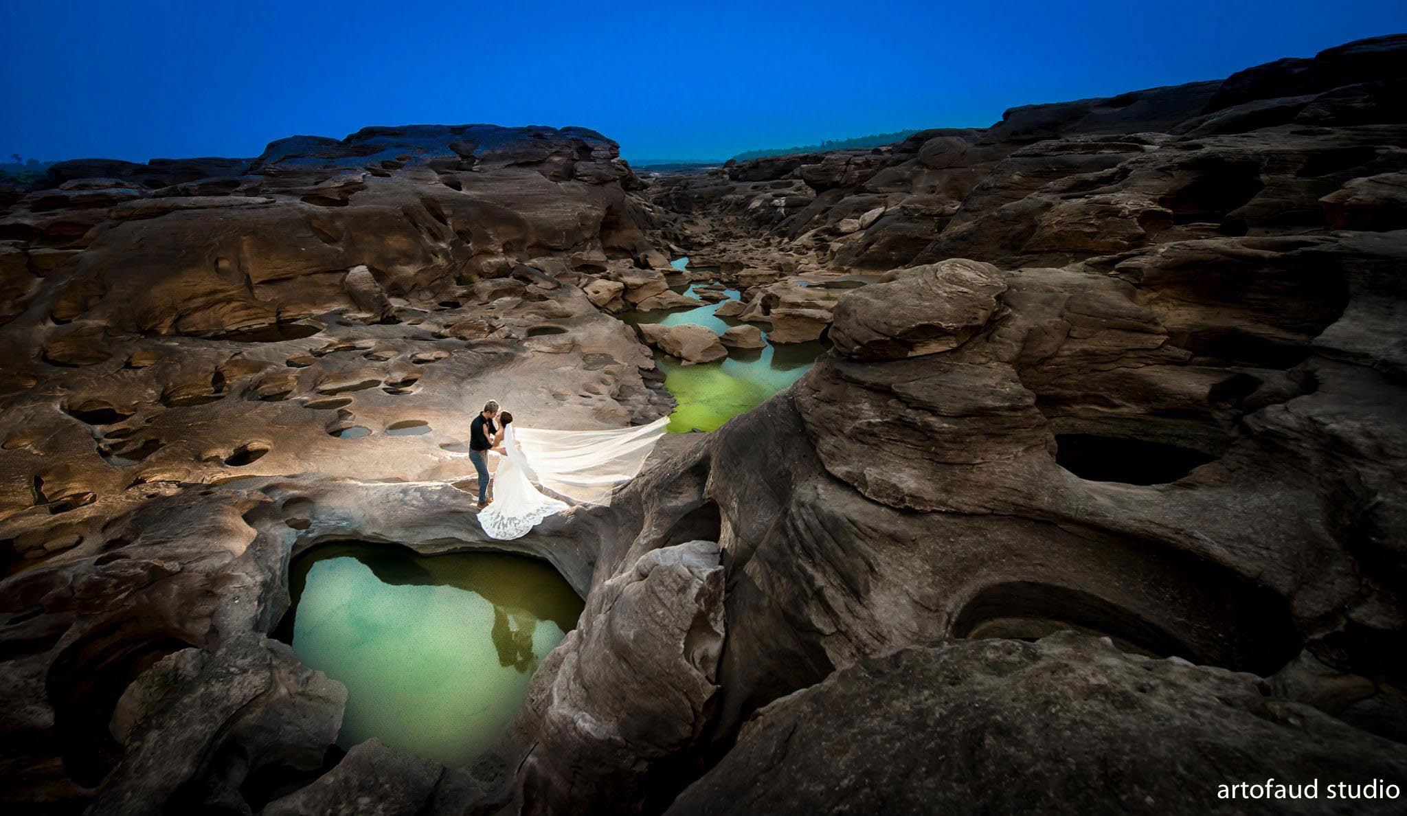sam phan bok ubon (great canyon of siam) thailand