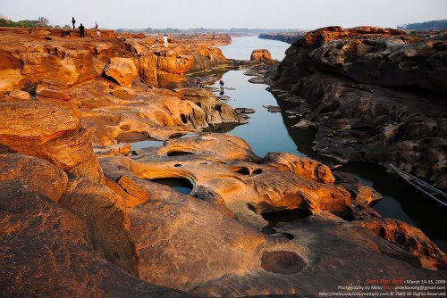 sam phan bok ubon (great canyon of siam) thailand