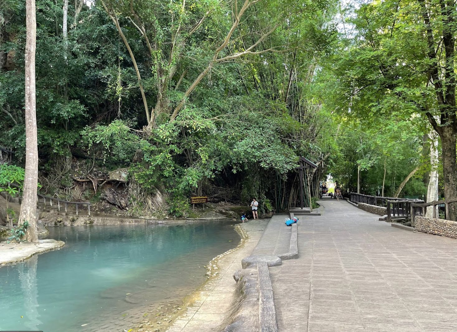 Sai yok Noi Waterfall