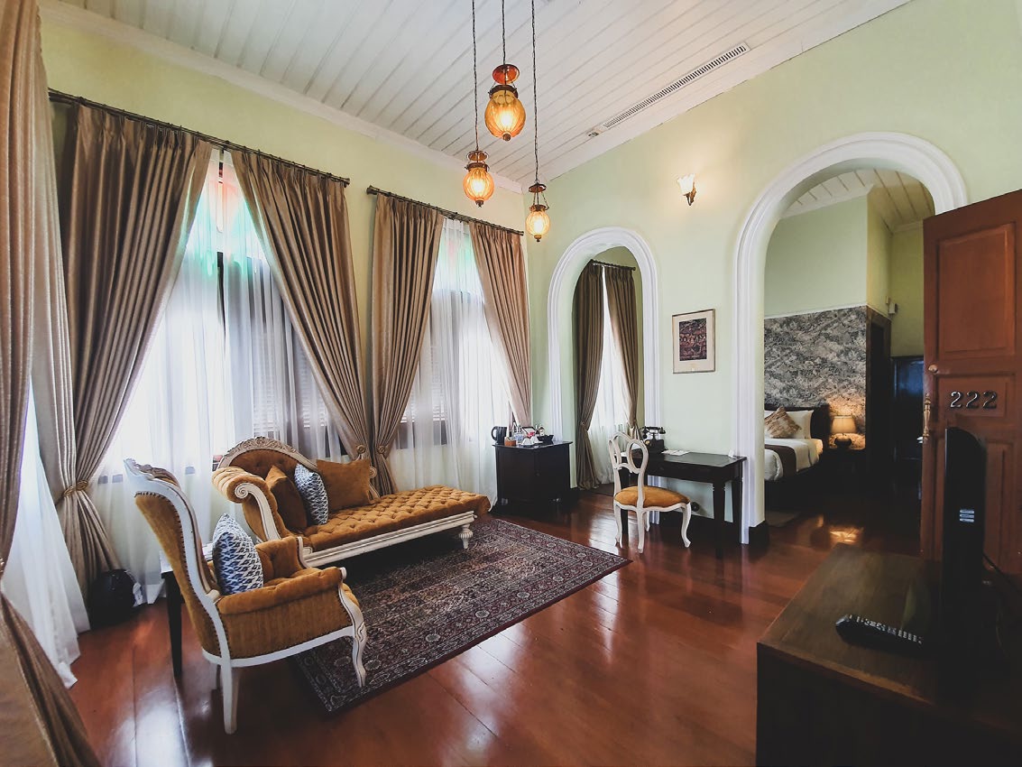 Paraya Palazzo