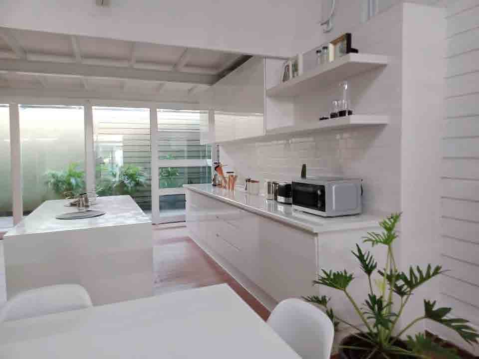 The White House Studio Bang Yai