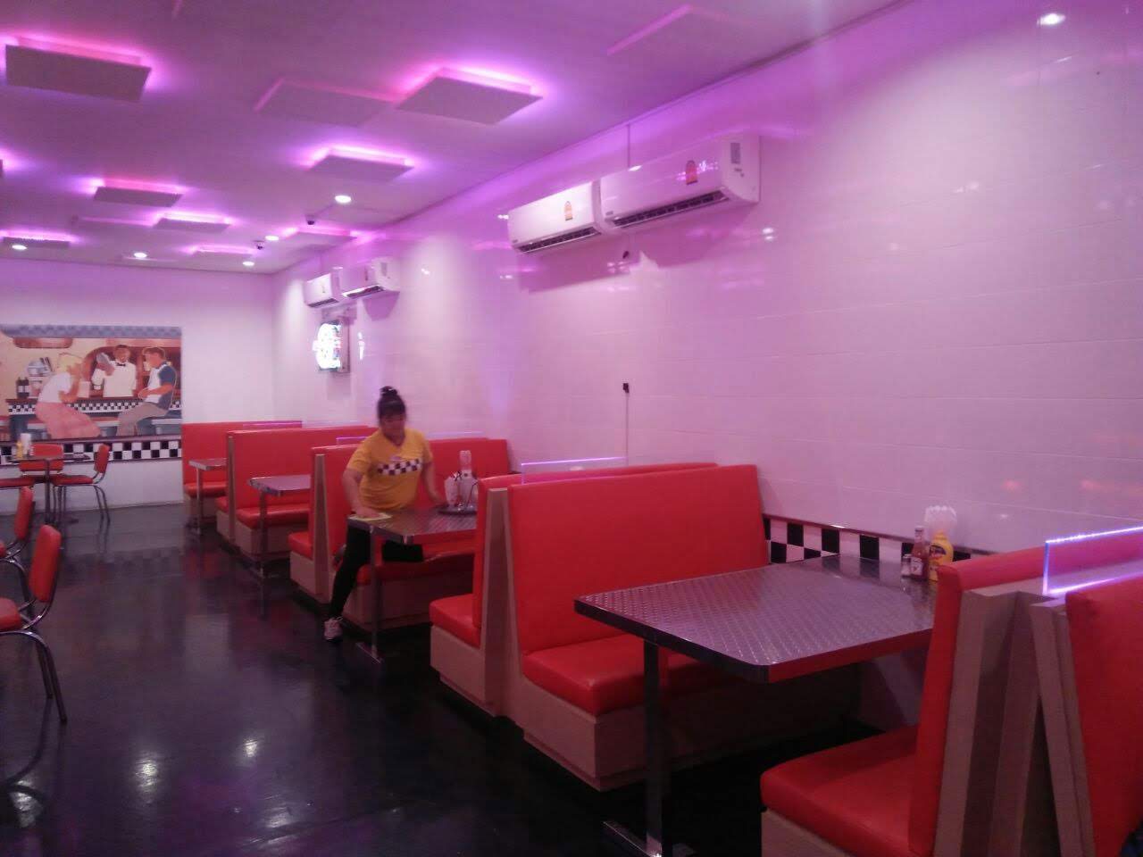 V8 Dinner Suk 11
