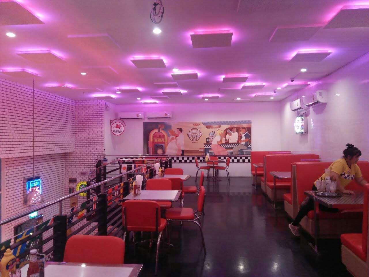 V8 Dinner Suk 11