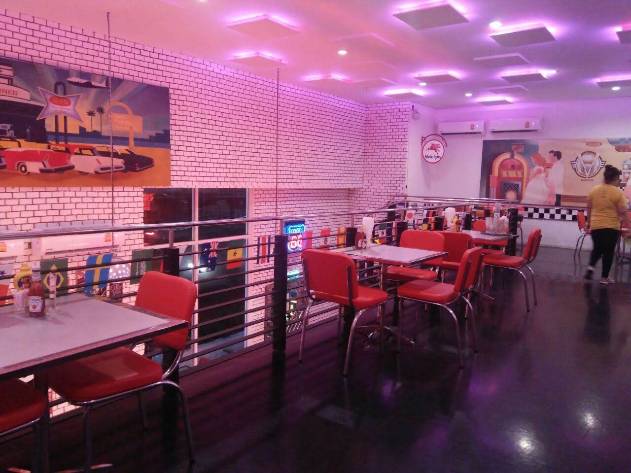 V8 Dinner Suk 11