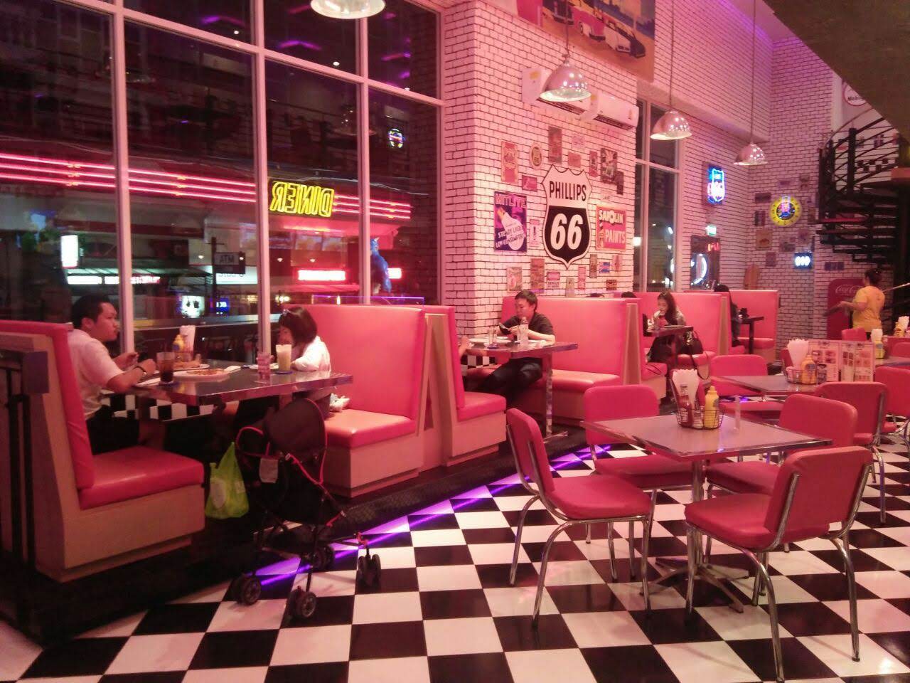 V8 Dinner Suk 11