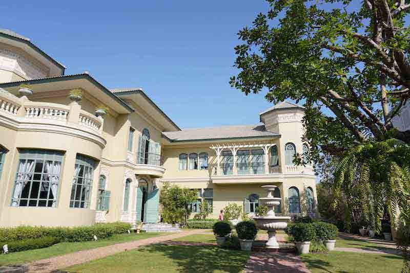 Villa De Bua