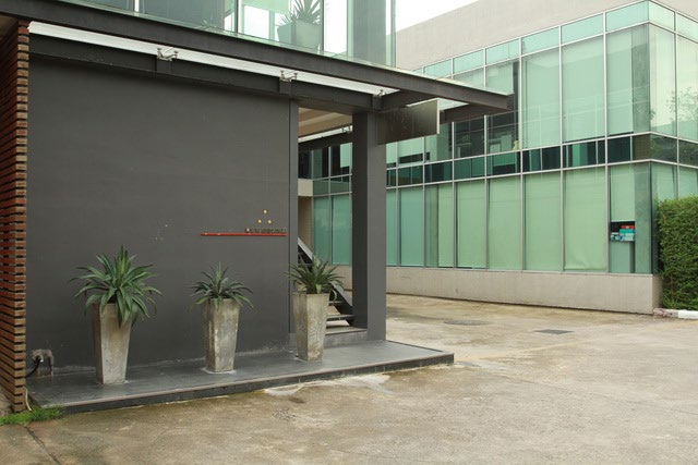 OFFICE KHAI(Office and Building)