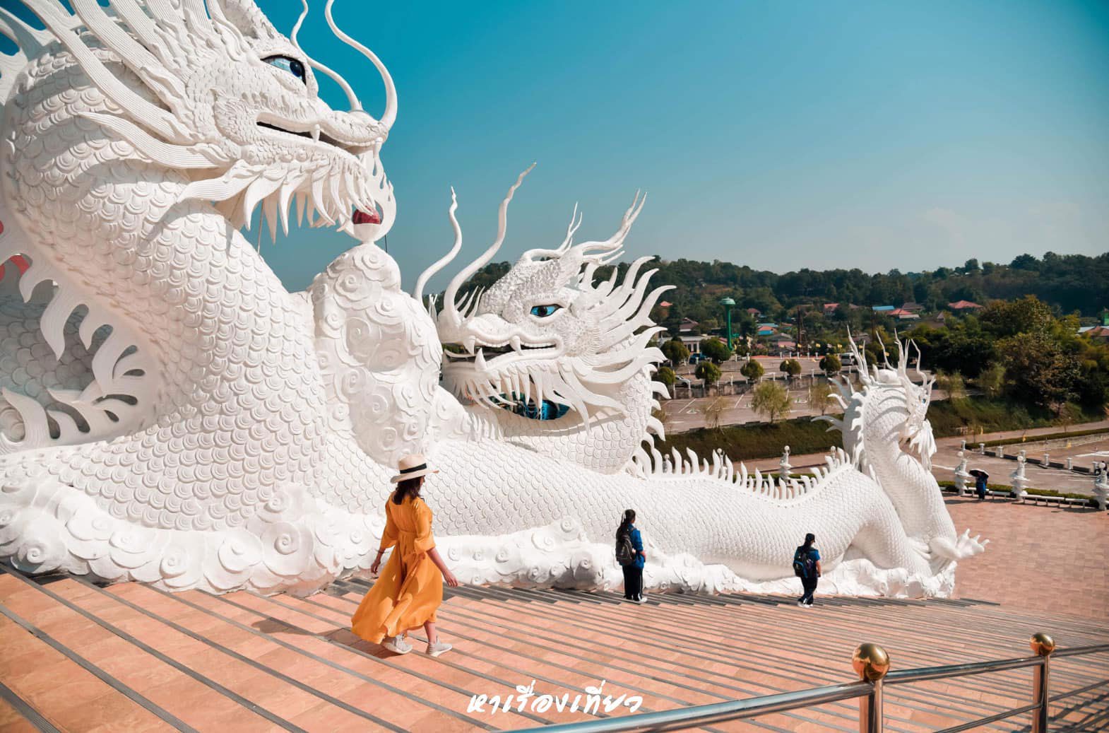 wat huay pla kang