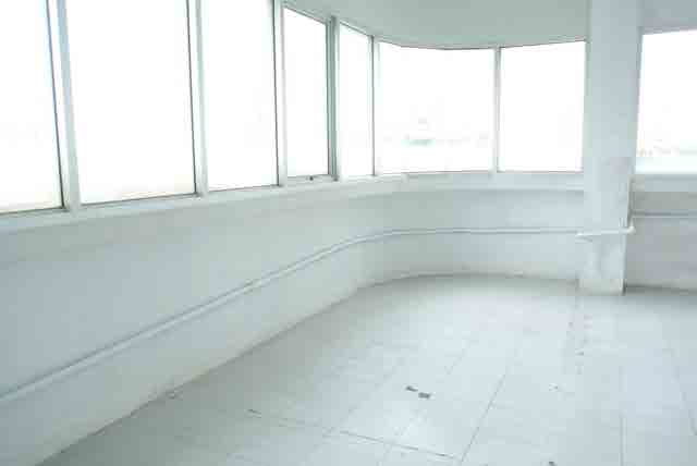 White studio 1
