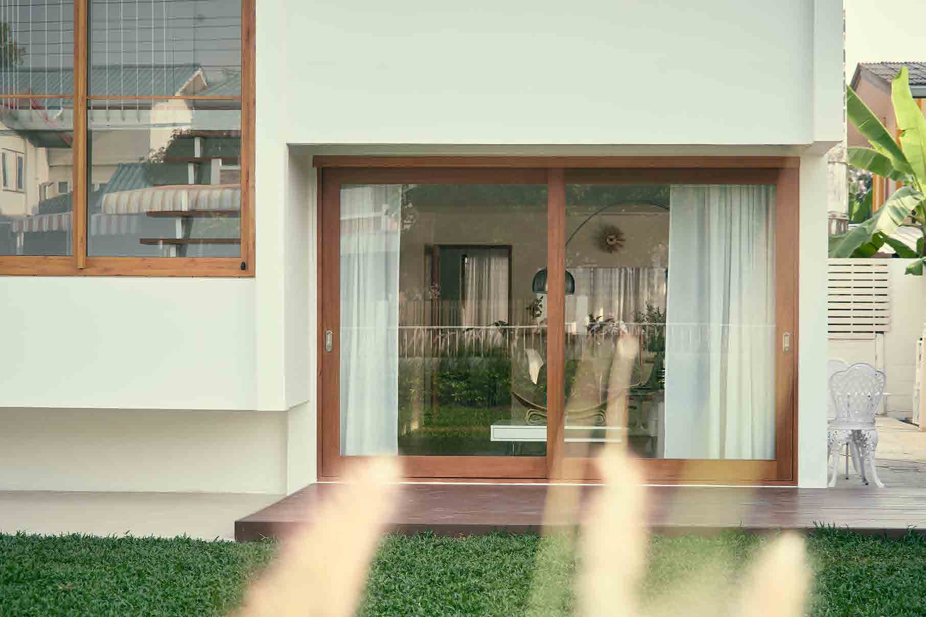สมคิดจิตดี a neighborhood studio - Somkid Jitdee studio