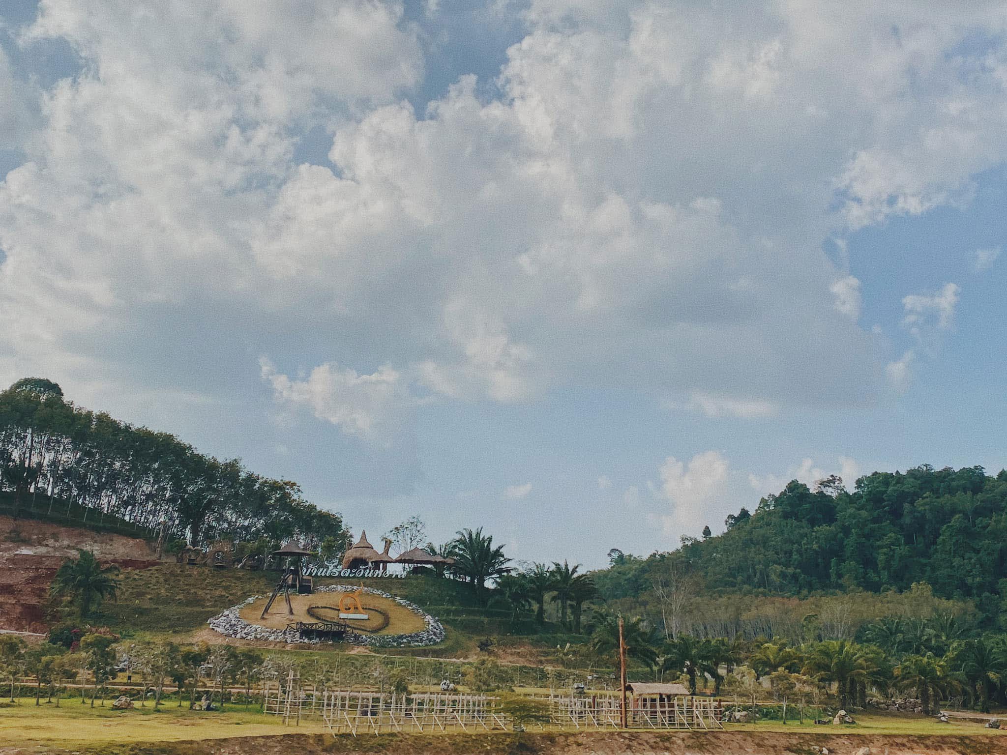 Baan Rai TawanWarn