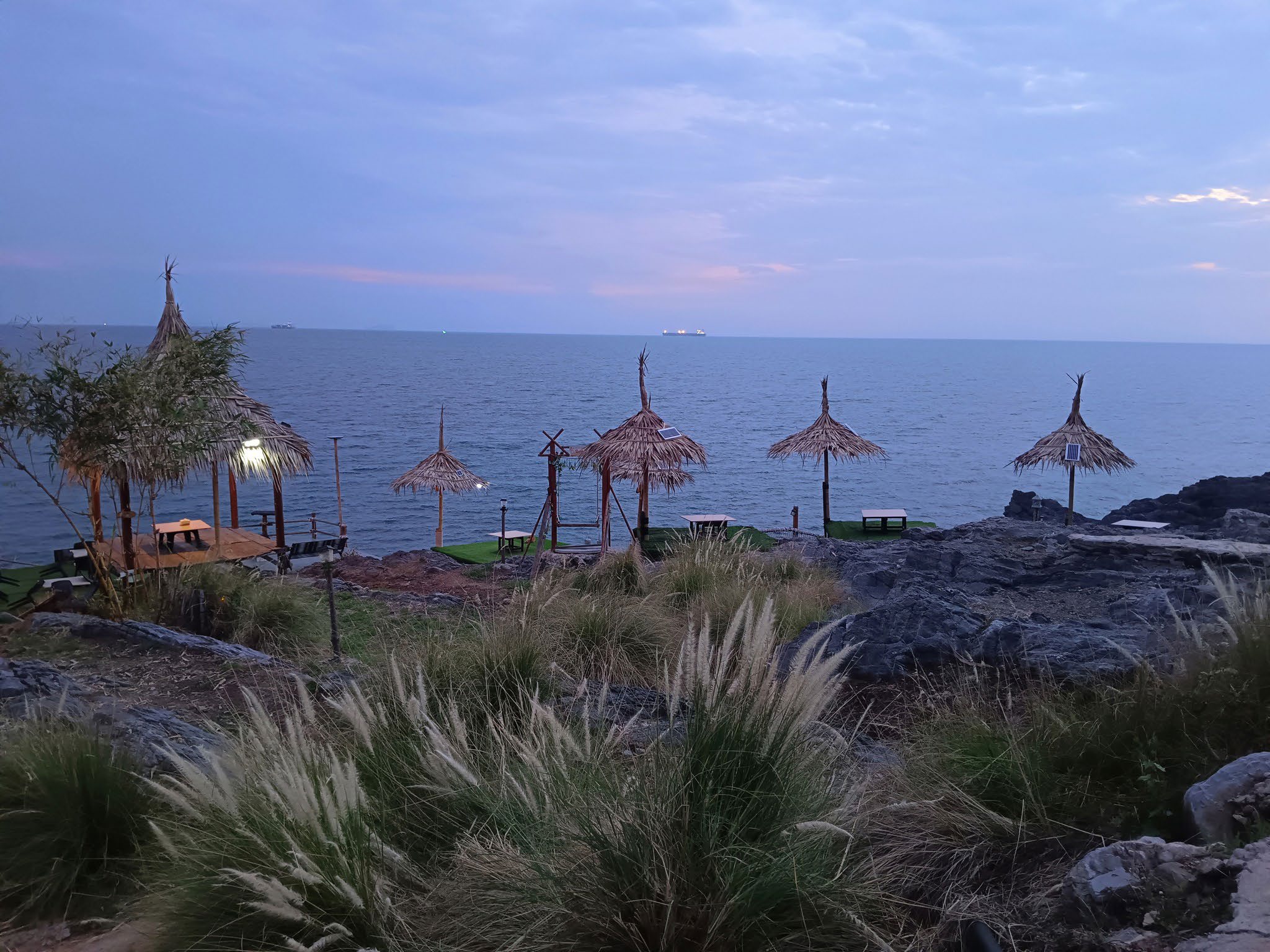 Pareehut Koh Sichang