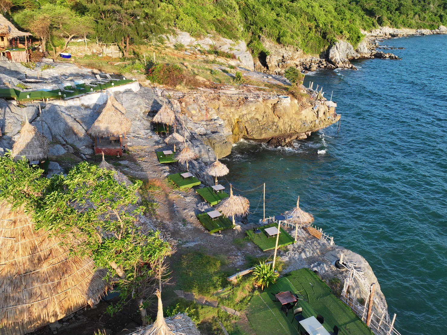 Pareehut Koh Sichang