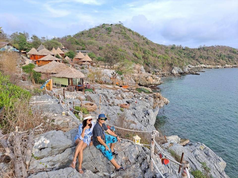 Pareehut Koh Sichang