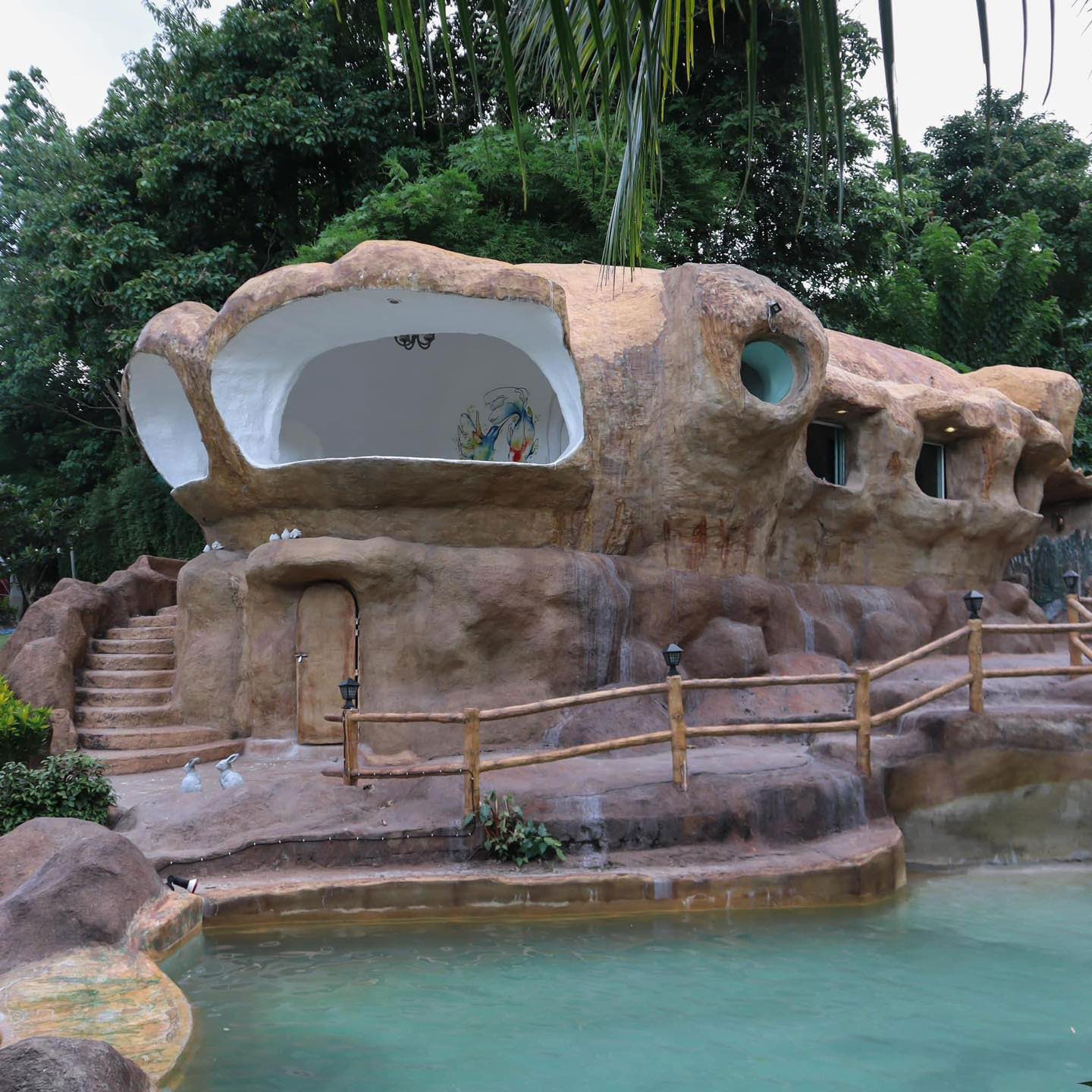 Phu Ing Thar Resort Suan Phueng