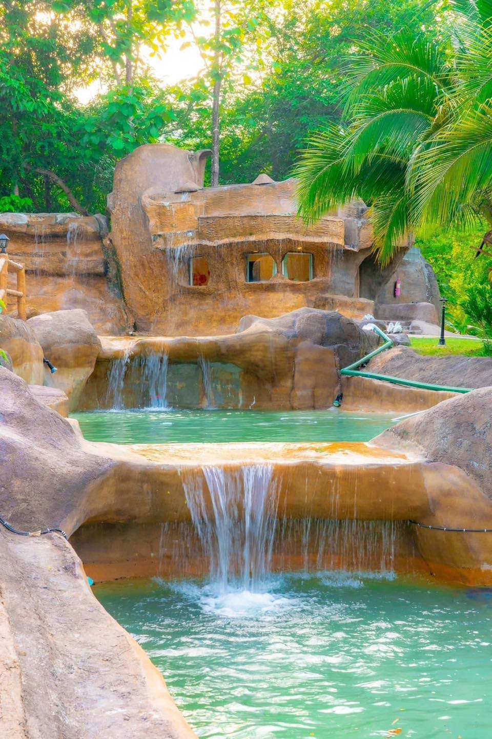 Phu Ing Thar Resort Suan Phueng