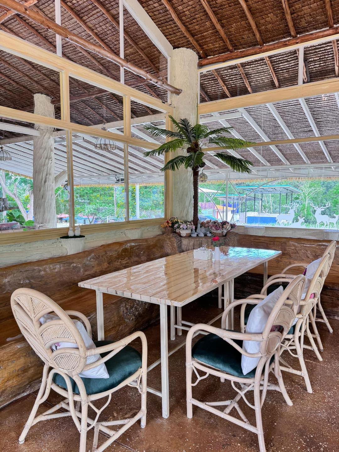Phu Ing Thar Resort Suan Phueng