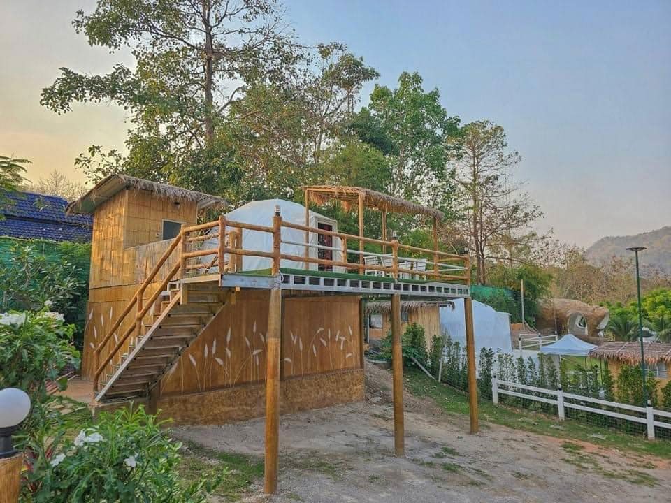 Phu Ing Thar Resort Suan Phueng