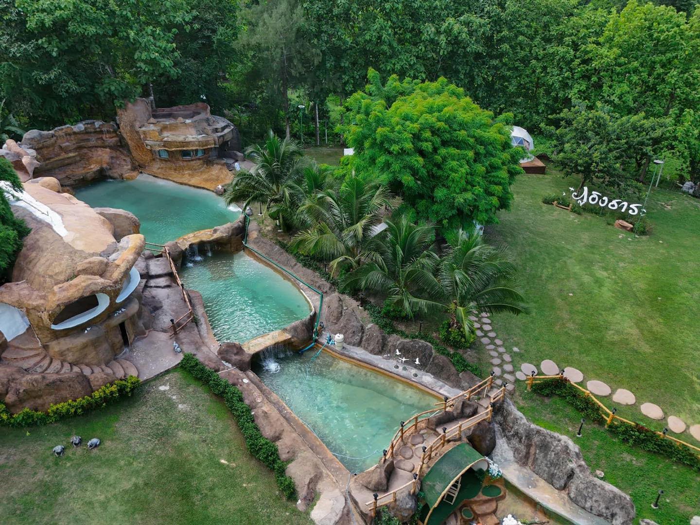Phu Ing Thar Resort Suan Phueng