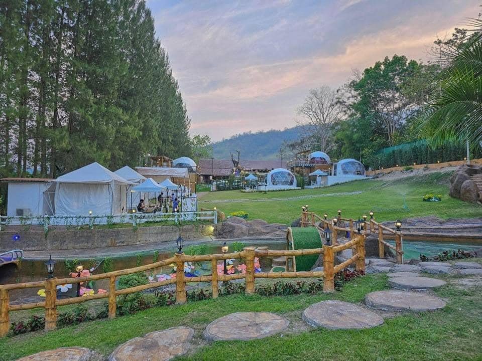 Phu Ing Thar Resort Suan Phueng