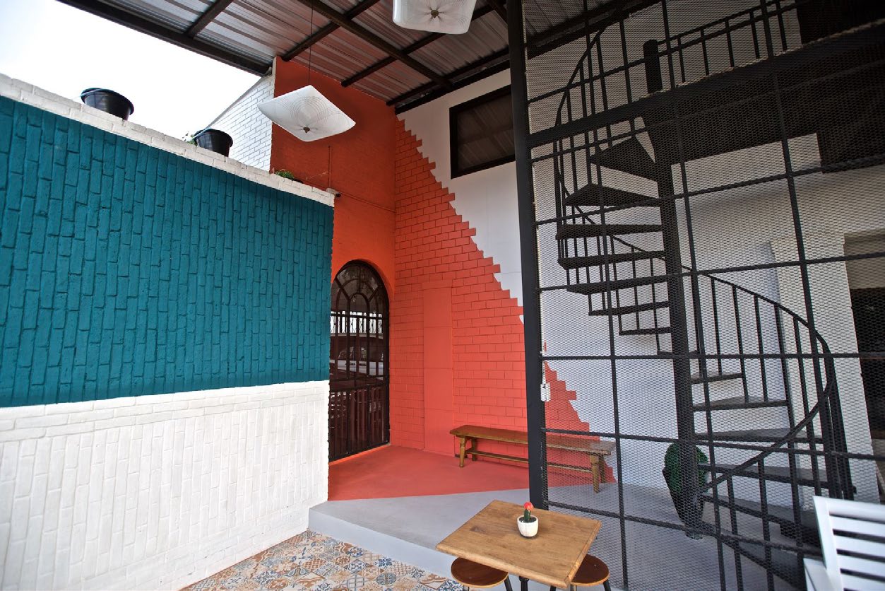 Red Hall Studio