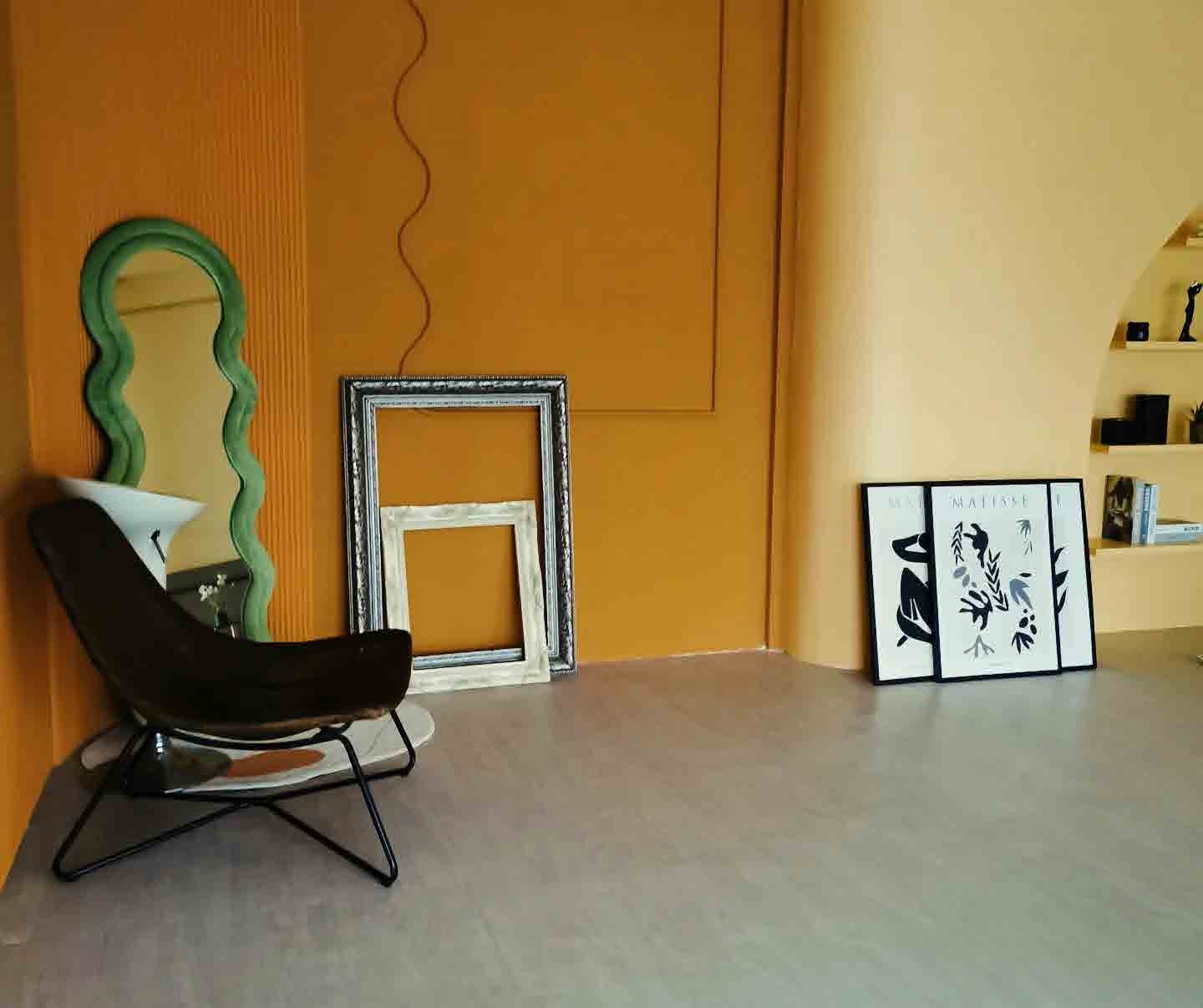 Studio 10