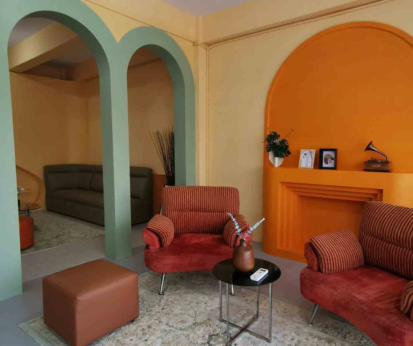 Studio 10
