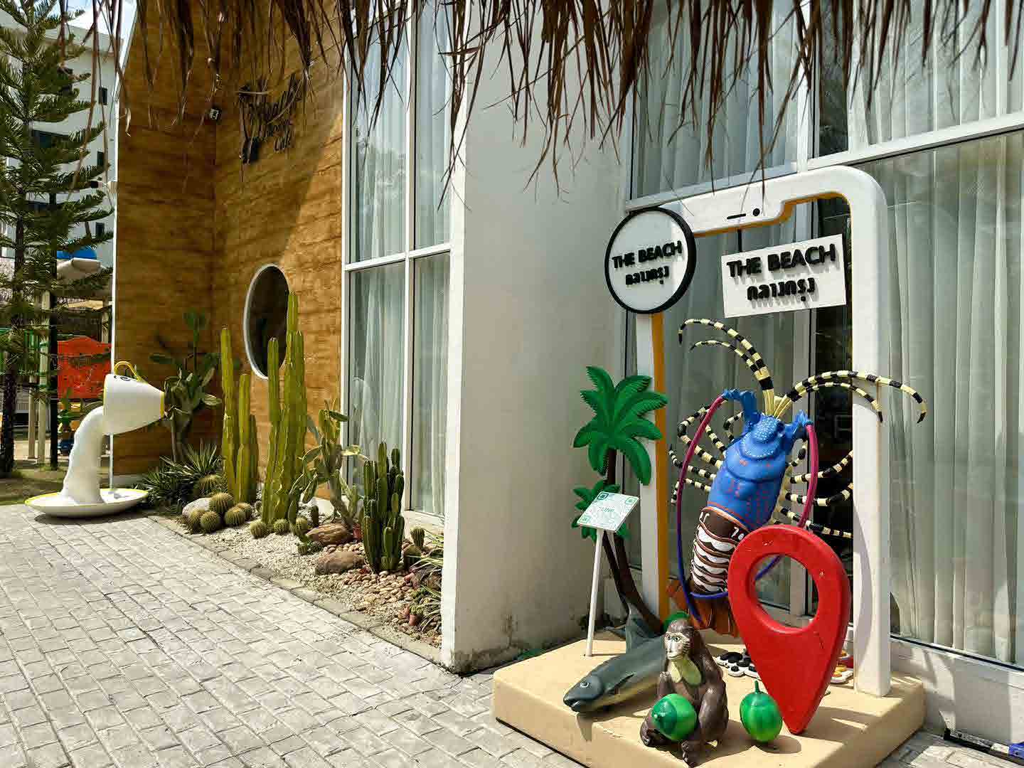 The Beach Cafe & Restaurant
