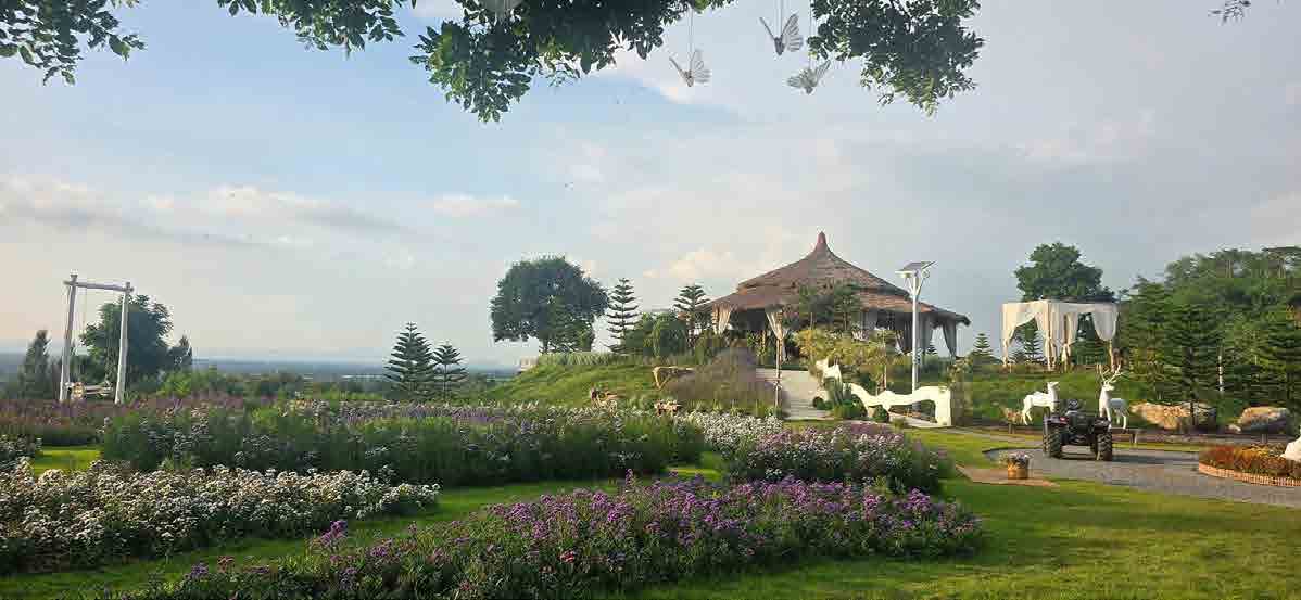 The Peak Flower Land Khao Yai