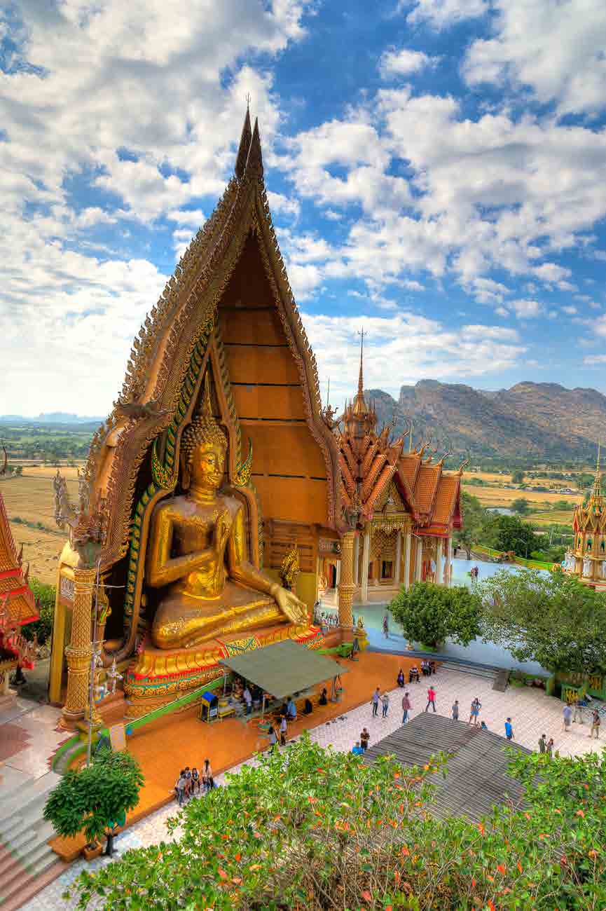 WAT THAM SUA