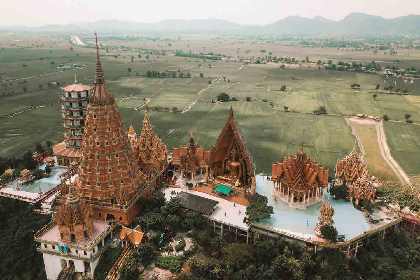 WAT THAM SUA