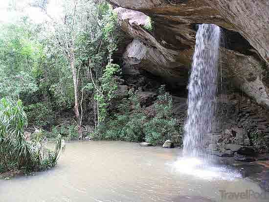 Saeng Chan Waterfall