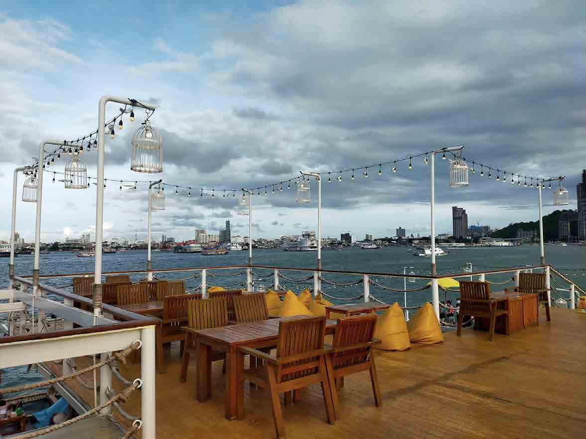 Tappia Floating Cafe