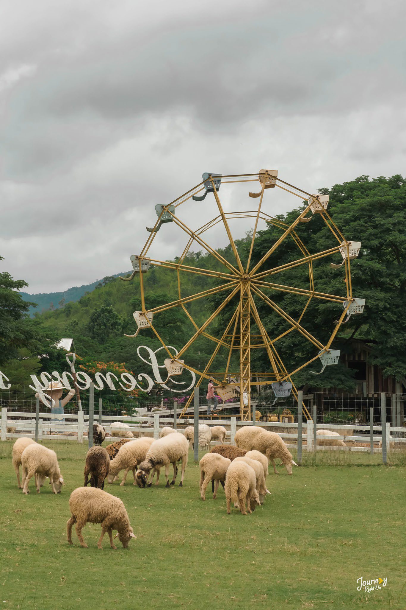 The Scenery Vintage Farm Suan Phueng