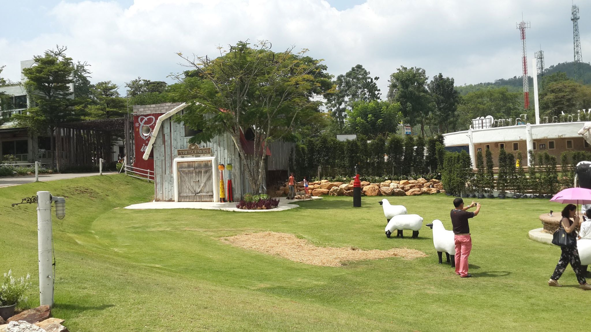 The Scenery Vintage Farm Suan Phueng