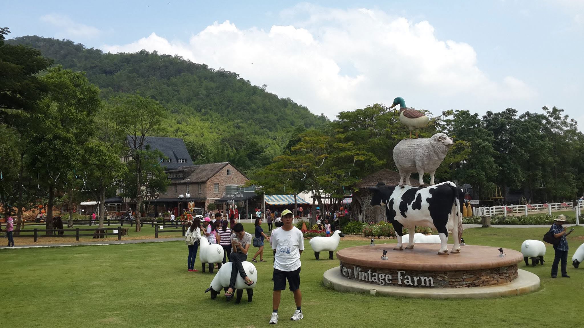 The Scenery Vintage Farm Suan Phueng