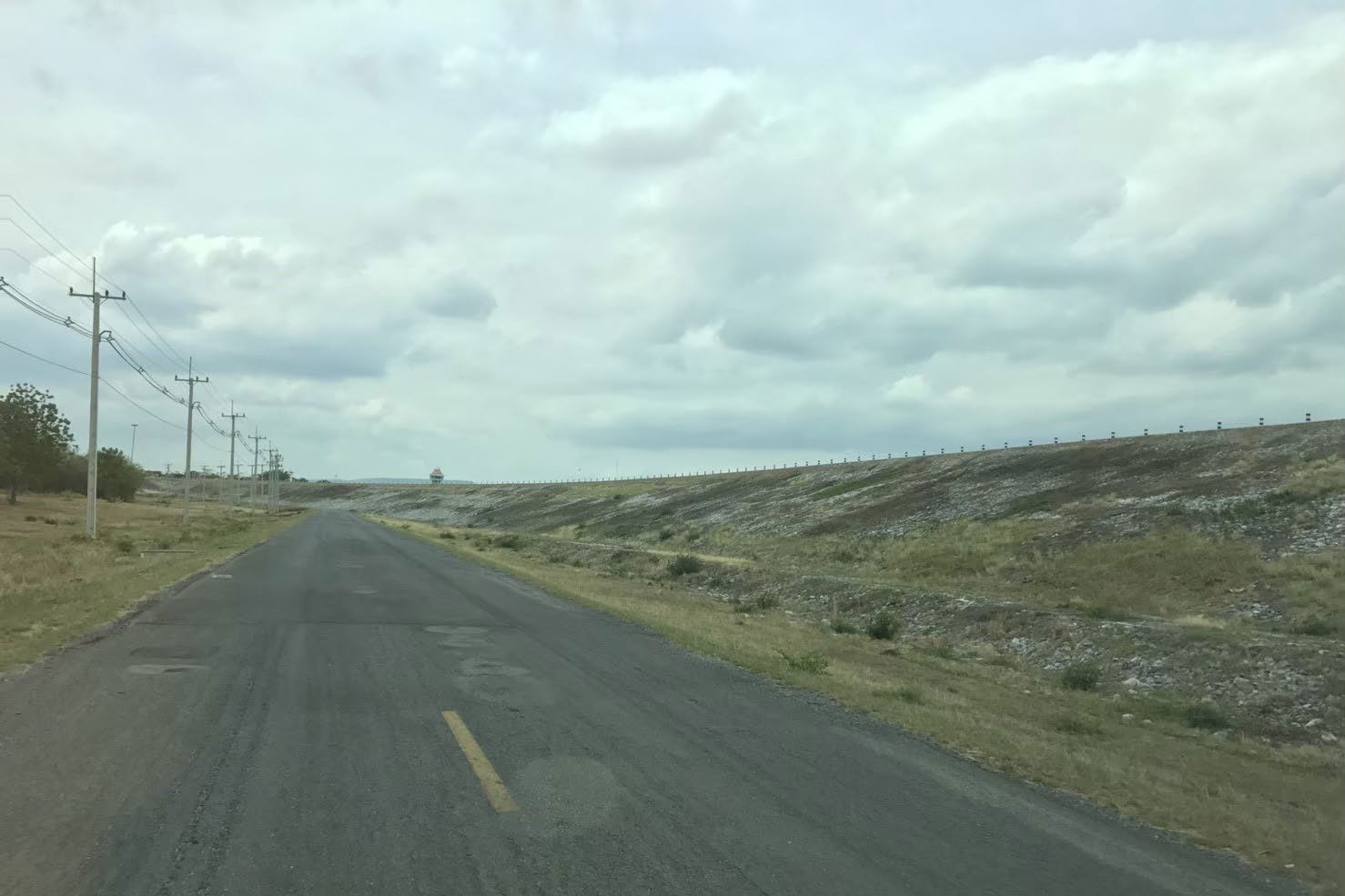 PA SAK JOLASID DAM