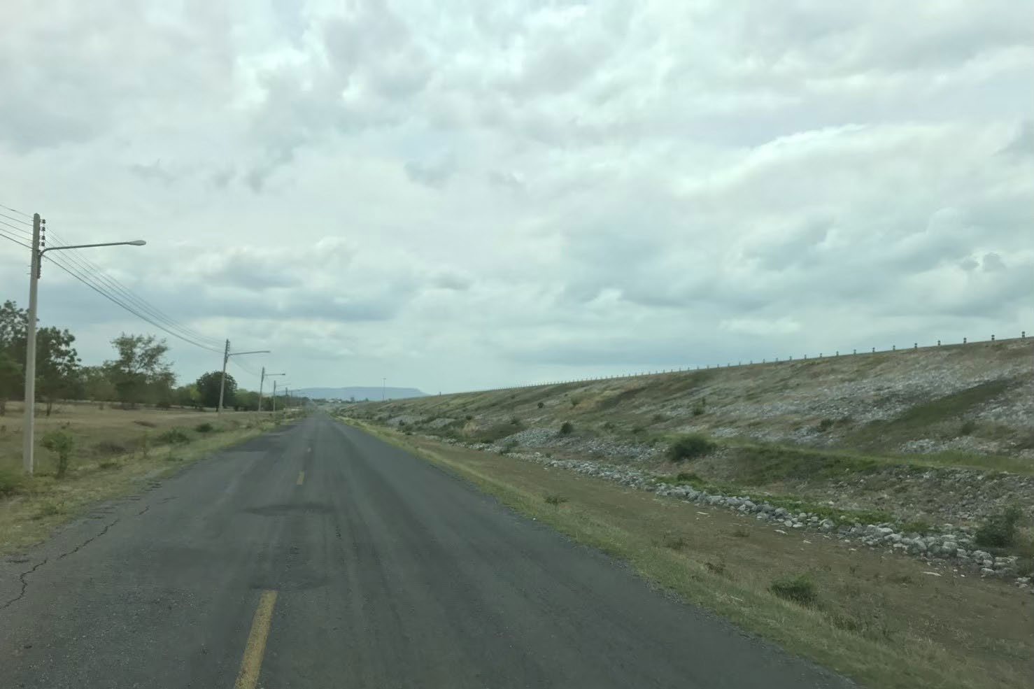 PA SAK JOLASID DAM