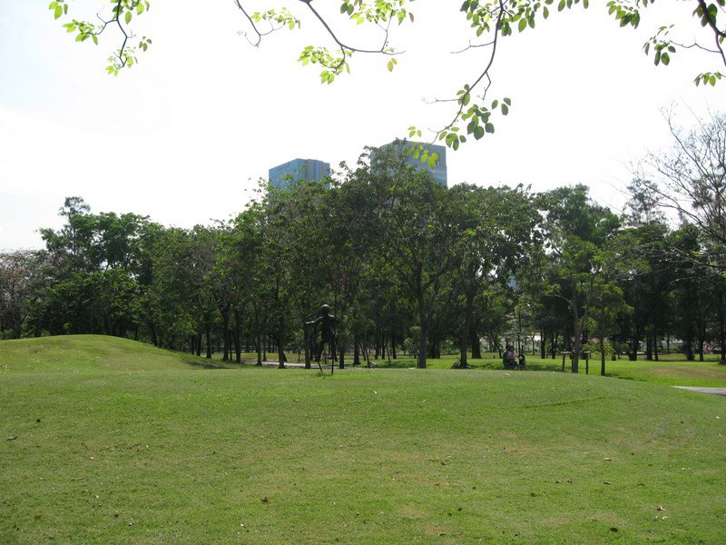 Park - - Rod fai park