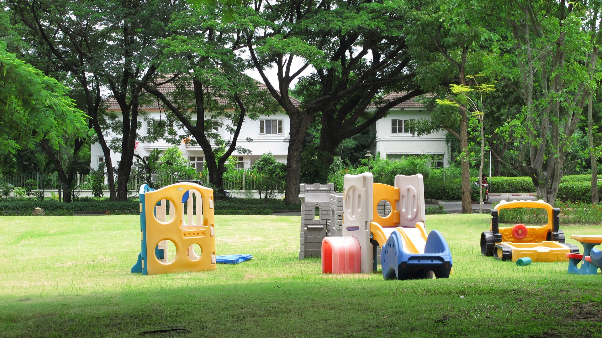 Park option 2  Saransiri Village Park