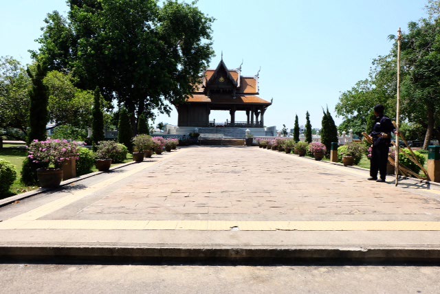 Suan Santichaiprakan